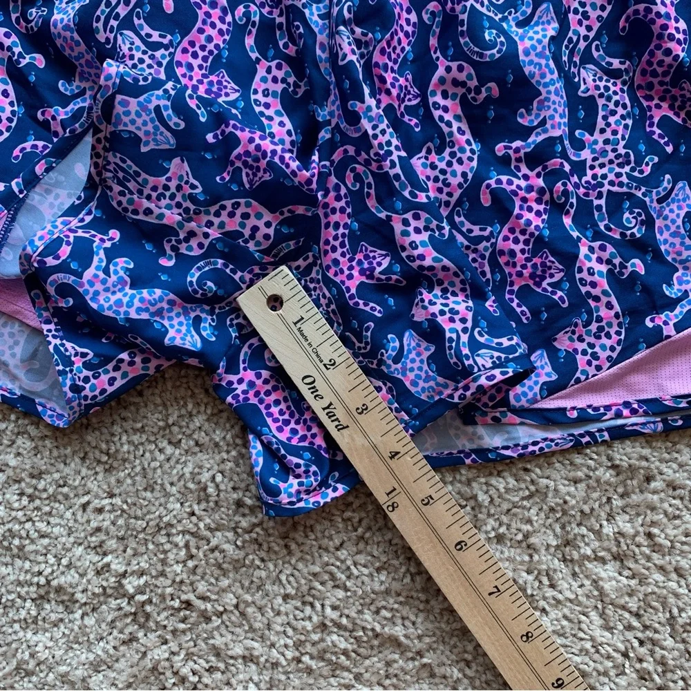 Lilly Pulitzer Luxletic Shorts Medium Cheetah Leopard Blue Pink Purple Lined - Picture 9 of 11